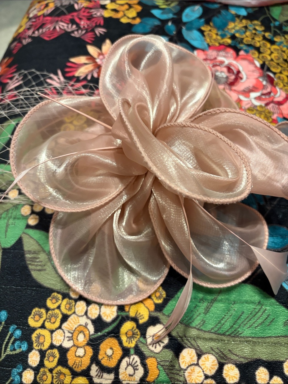 Elegant Pink Blush Organza Flower Hair Fascinator veil